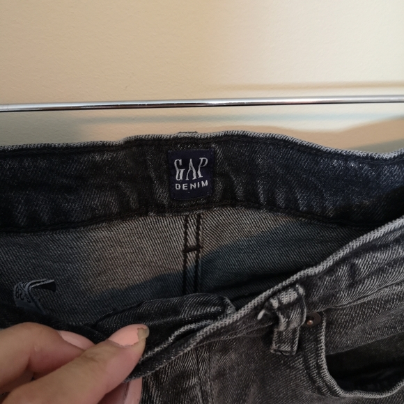 Gap denim gray shorts size 28 - Picture 2 of 8